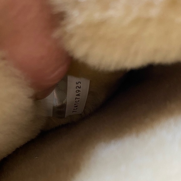 Ugg♥️NEW♥️Classic Tall II chestnut size 11 - Picture 13 of 13